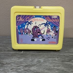Vintage Thermos Brand The California Raisins Lunchbox 1988